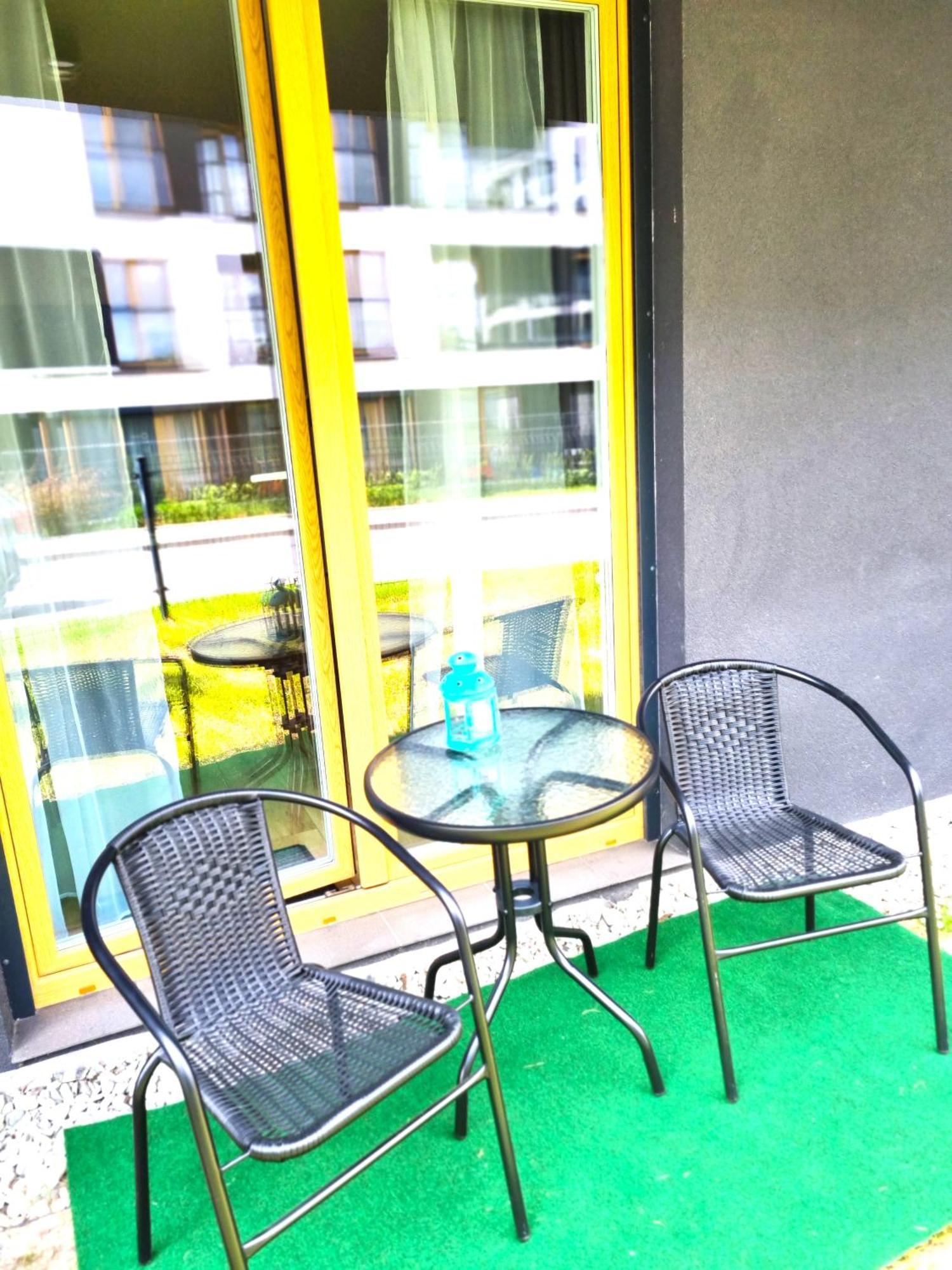 Apartment Apartament Dla 2 Osob Przy Plywajacych Basenach Zakrzowek *